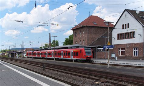 Bahnhof Dillingen (Saar) .